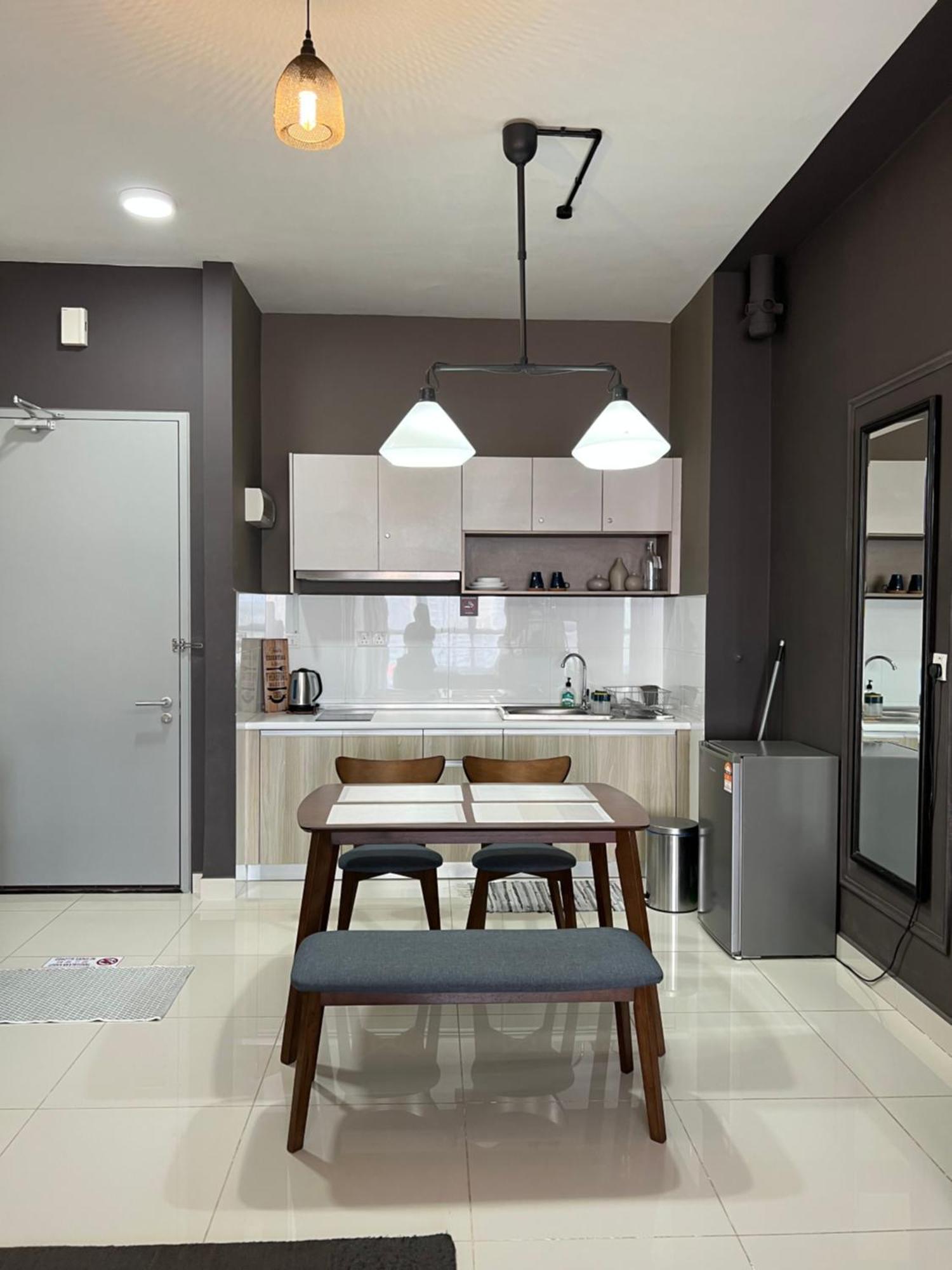 Nl Core Soho Suite Klia Сепанг Екстериор снимка